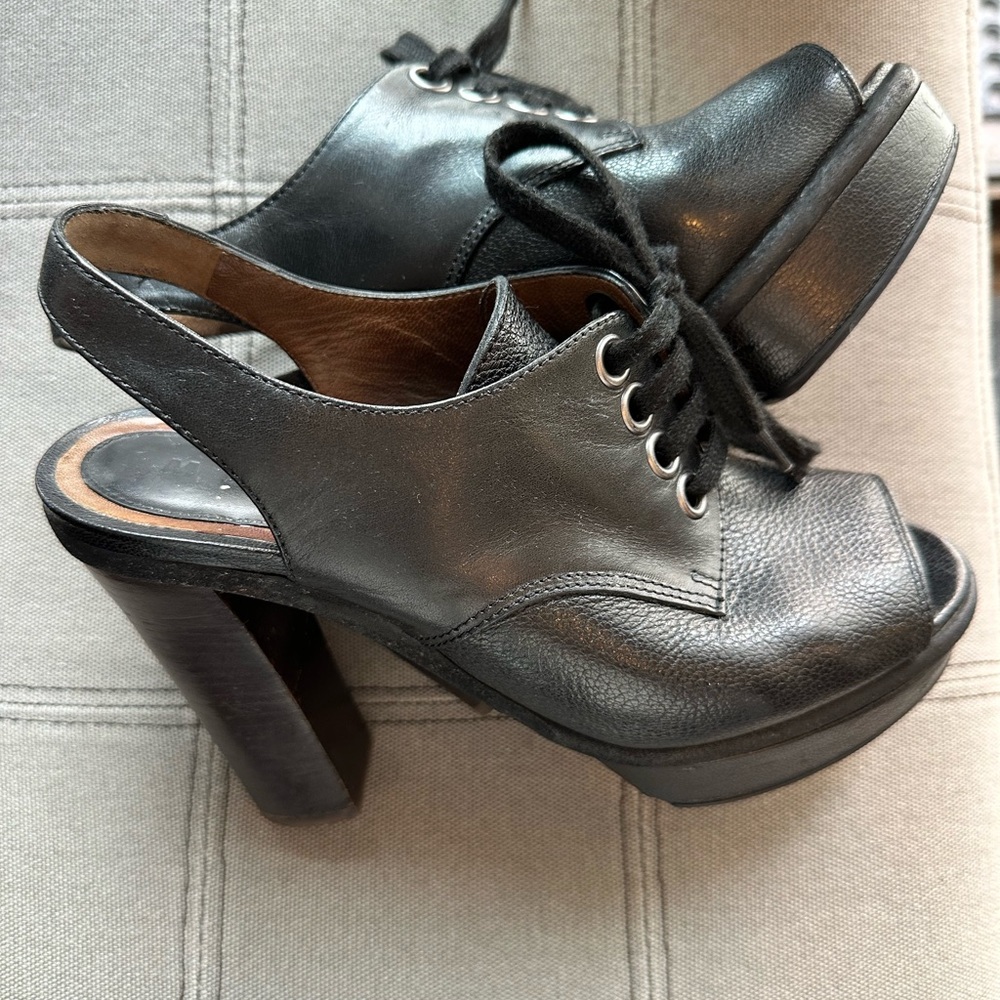 Black Leather Women's Slingback Heels
